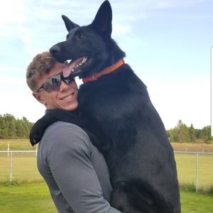 Meet your Posher, Alex